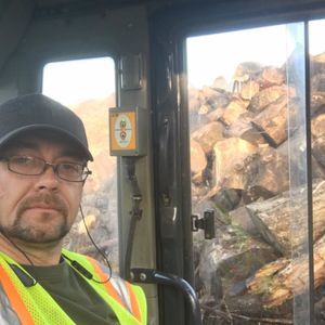 Meet your Posher, Jonathan